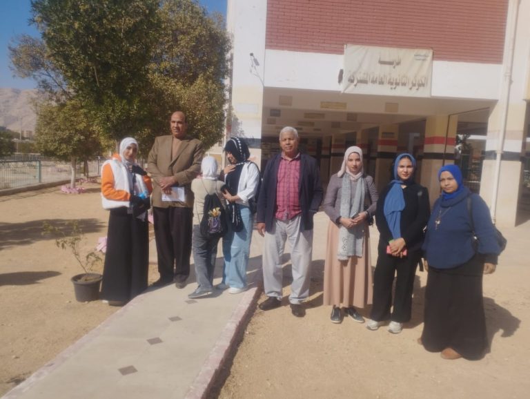 زيارة مدرسة الكوثر الثانوية المشتركة، لتوعية الطلاب بأهمية الآثار في ربوع مصر المختلفة