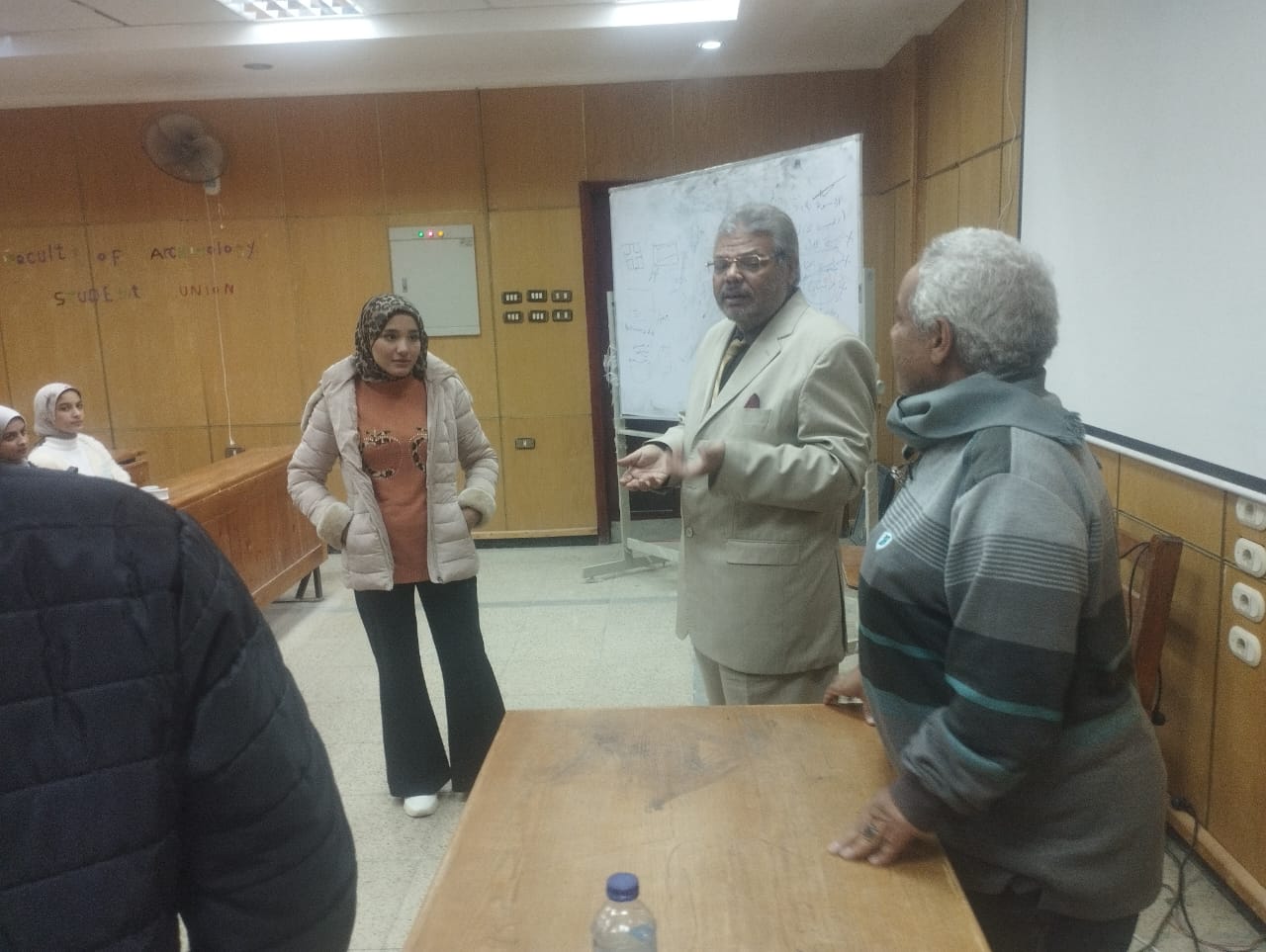 فعاليات اختيار وتدريب فريق مسرح الكلية