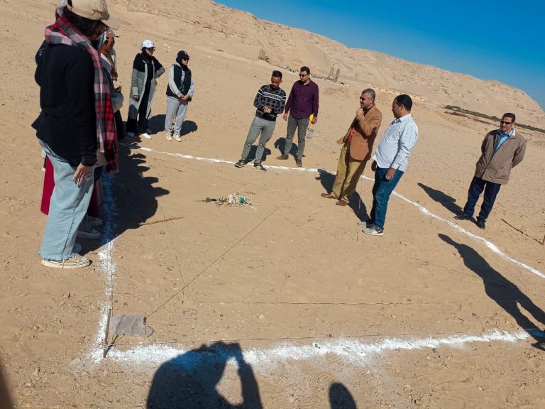 استكمال أعمال التدريبات الميدانية لطلاب الفرقة الرابعة بقسم الاثار الإسلامية.