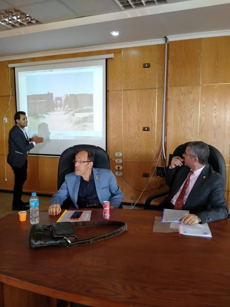 عقد قسم ترميم الآثار اليوم السيمنار العلمي لمناقشة خطة البحث المقدمة للتسجيل لدرجة الدكتوراه من الطالب / نسيم نصحي حبيب