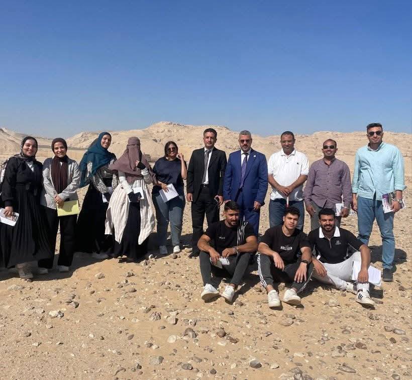 طلاب الفرقة الرابعة بقسم الآثار الإسلامية في تدريب ميداني ضمن أعمال التنقيبات الأثرية