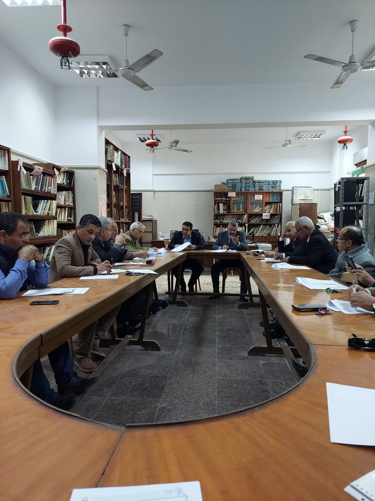 انعقد مجلس الكلية يوم الاثنين الموافق 8 / 12 / 2025