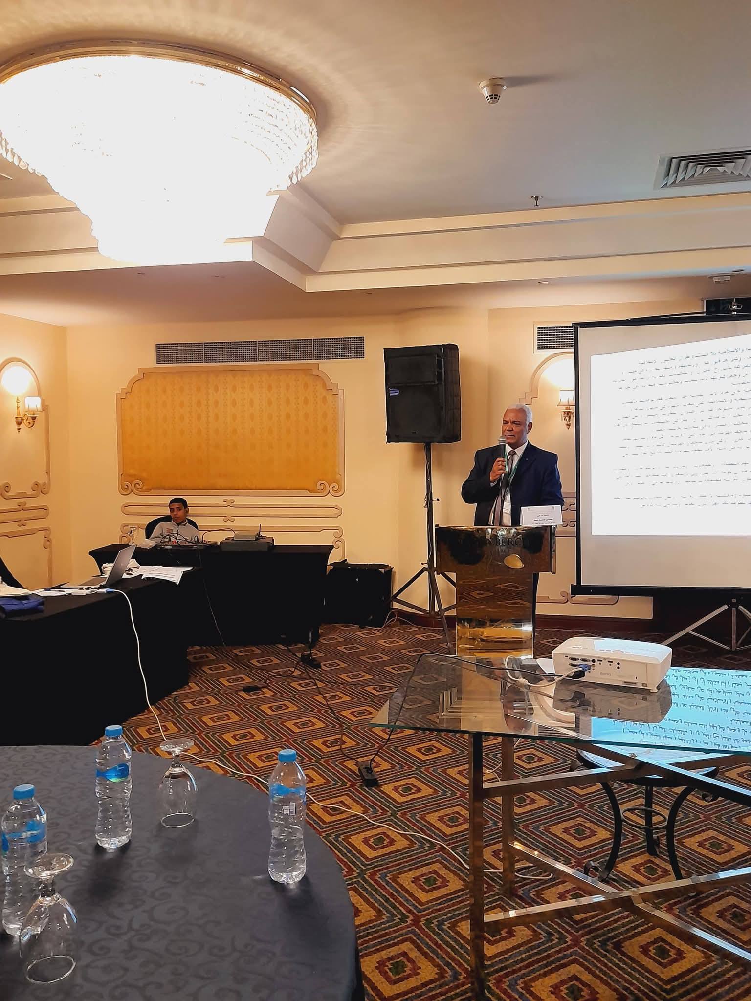 مشاركة فاعلة لكلية الآثار في المؤتمر الدولي الثالث لكلية الآثار بجامعة الأقصر